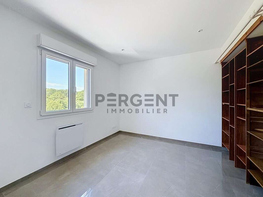 Maison 122 m² à Charleville-Mezieres  - photo 5