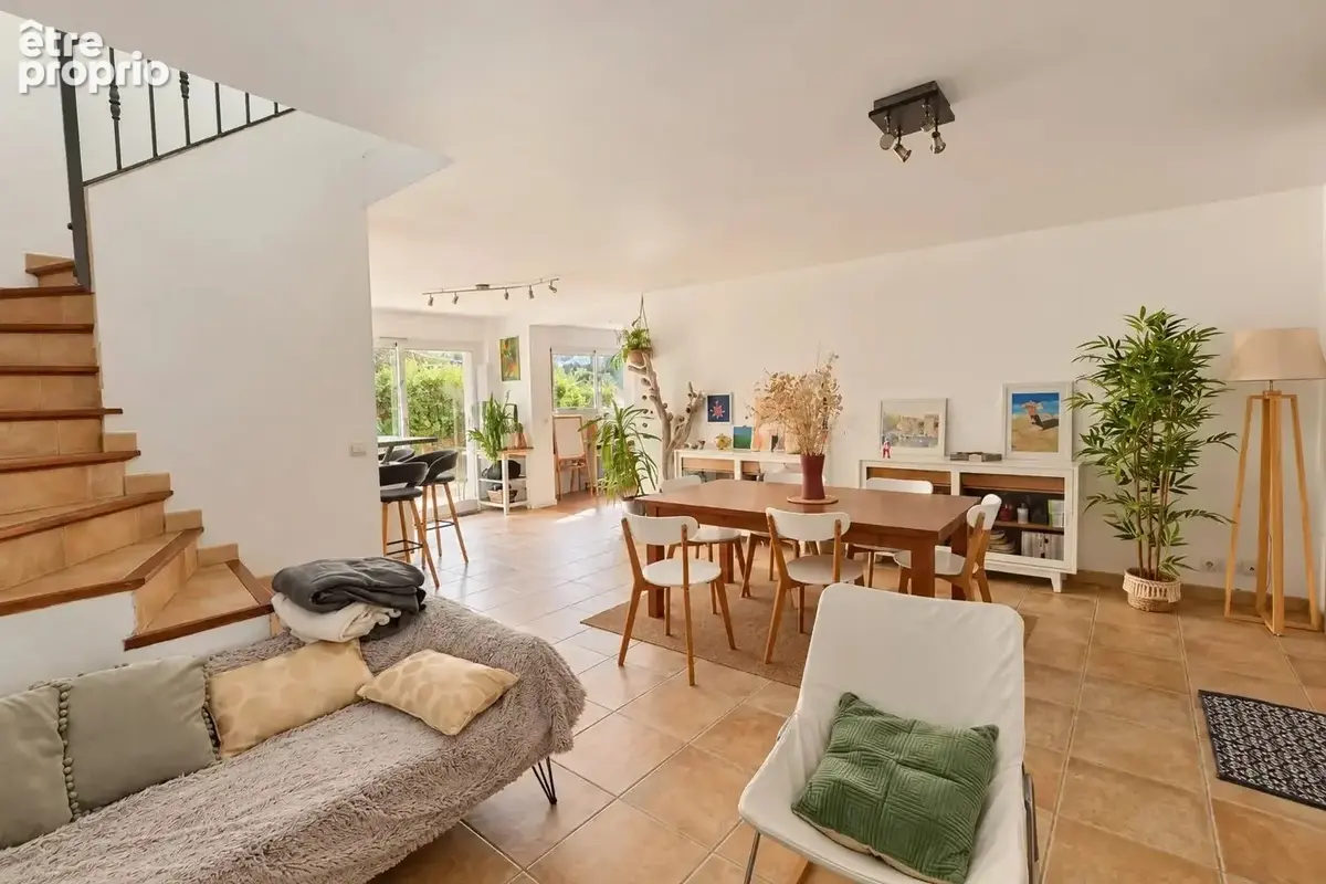 Maison t5 de 150 m² avec piscine à castries - photo 5