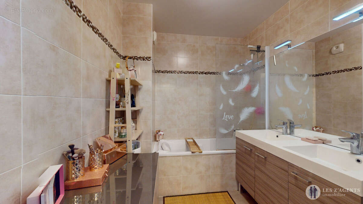 Appartement à ECHIROLLES