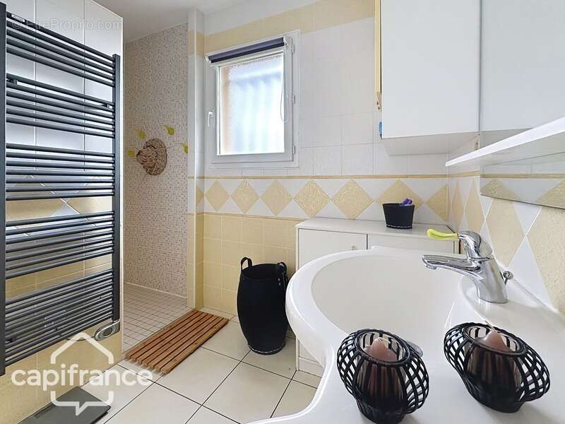 Maison à SAINTE-VERGE