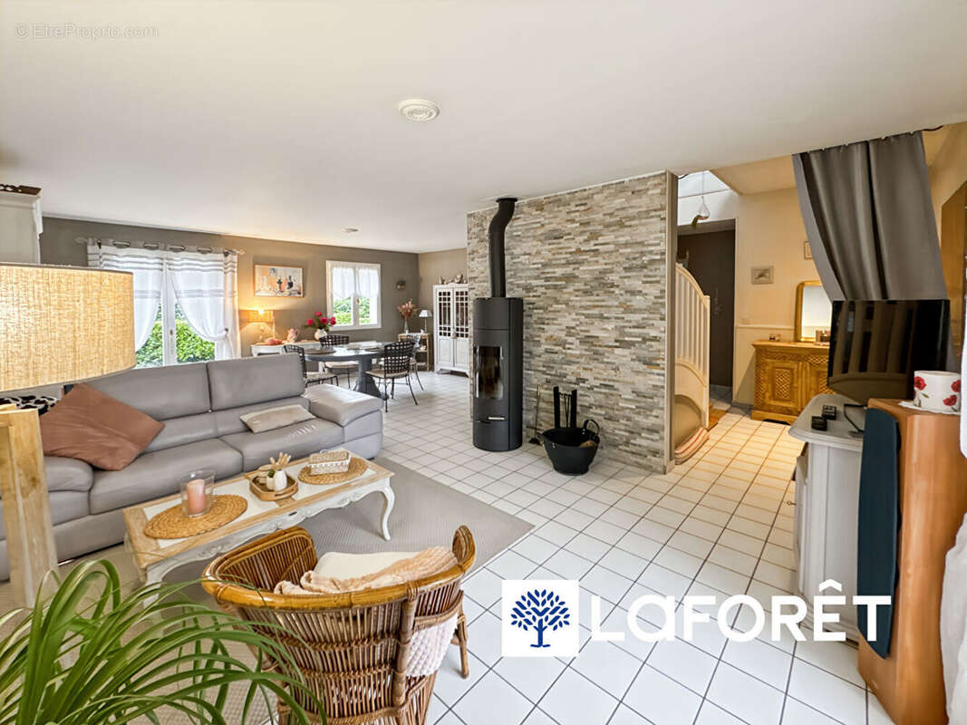 Maison à VILLEMOISSON-SUR-ORGE