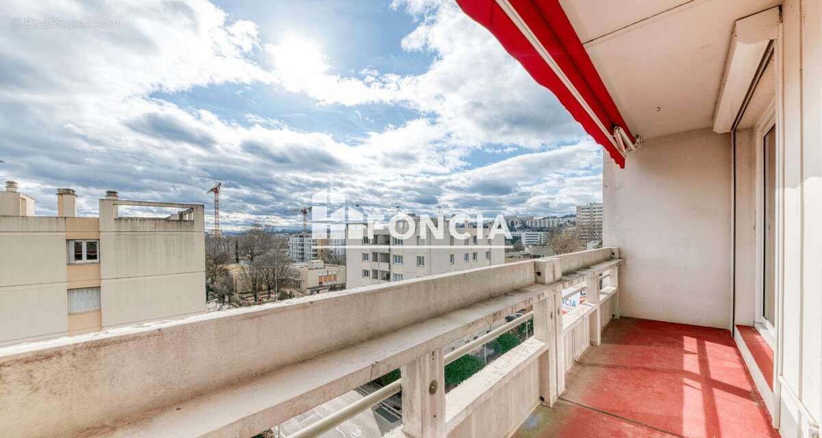 Appartement à LYON-7E
