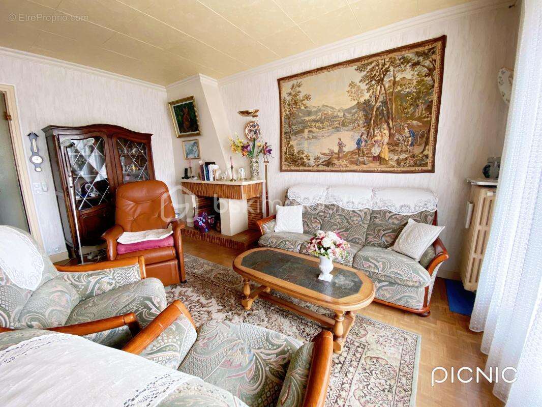 Appartement à JOUE-LES-TOURS