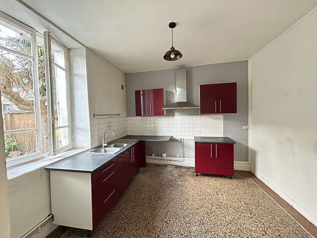 Maison à MORET-SUR-LOING