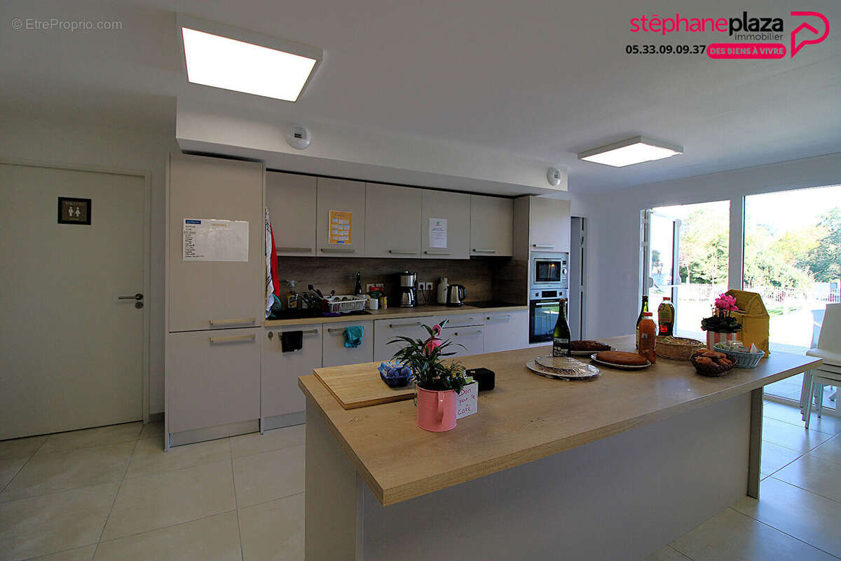 Appartement à CAMBLANES-ET-MEYNAC