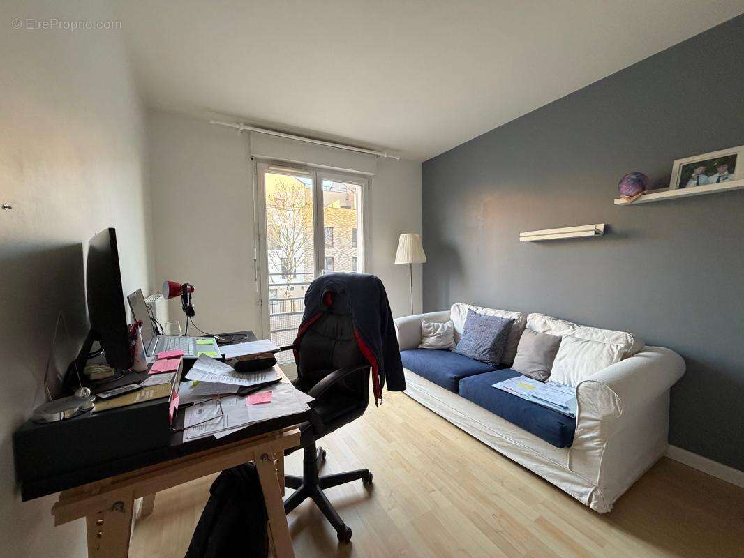 Appartement à MONTIGNY-LE-BRETONNEUX