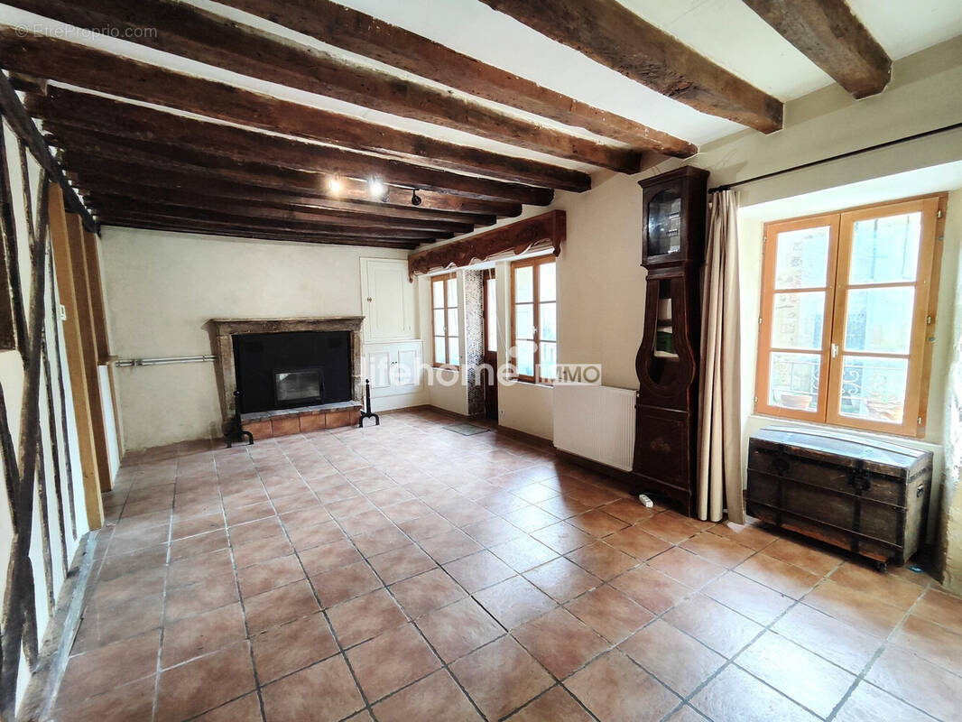 Maison à SAINT-BENOIT-DU-SAULT
