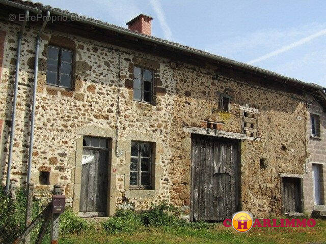Maison à VAYRES