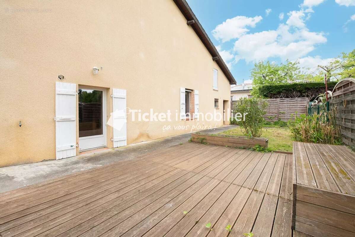 Maison à SAINT-PAUL-SUR-SAVE