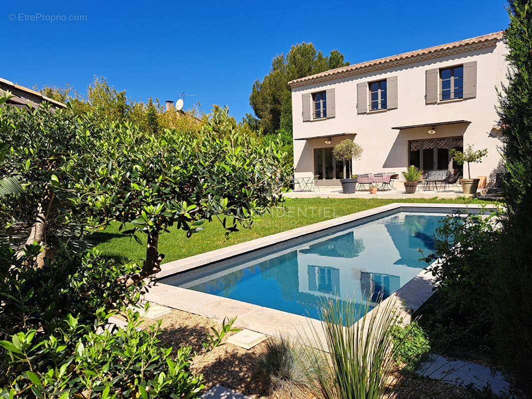 Maison à SAINT-REMY-DE-PROVENCE