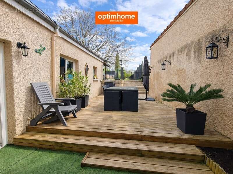 Maison de village mitoyenne 8 pièces – 171m² avec jardin et terrasse – Void-Vacon - photo 15
