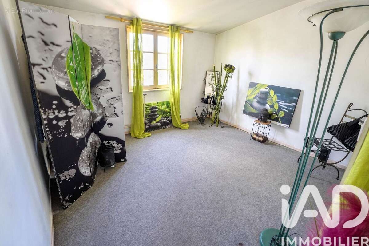 Photo 9 - Maison à PERONNAS