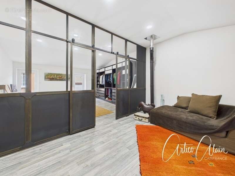Maison de village 136 m² avec cours et garage au centre de Villefranche de Lauragais - photo 8