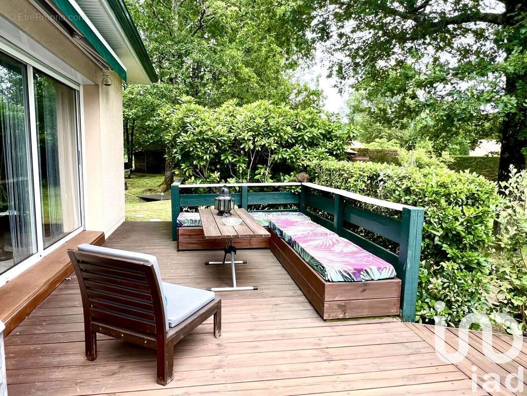 Photo 8 - Maison à SALLES