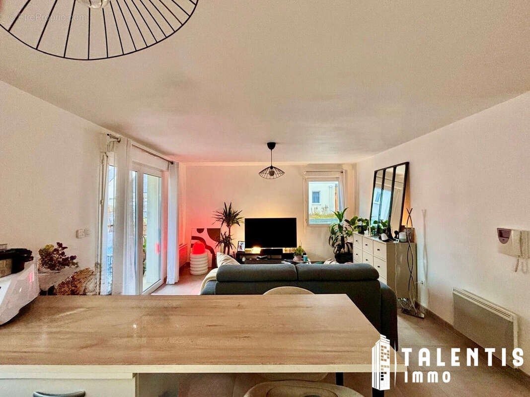 Appartement à SAUTRON