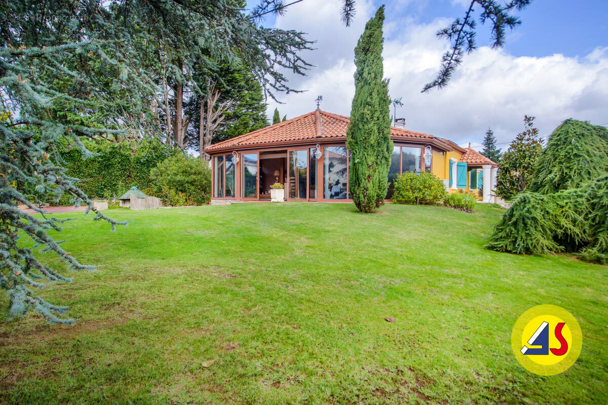 Maison à LA CHEVROLIERE