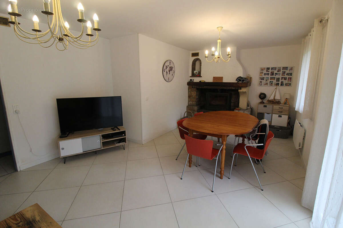 Maison à CHATEAUNEUF-EN-THYMERAIS