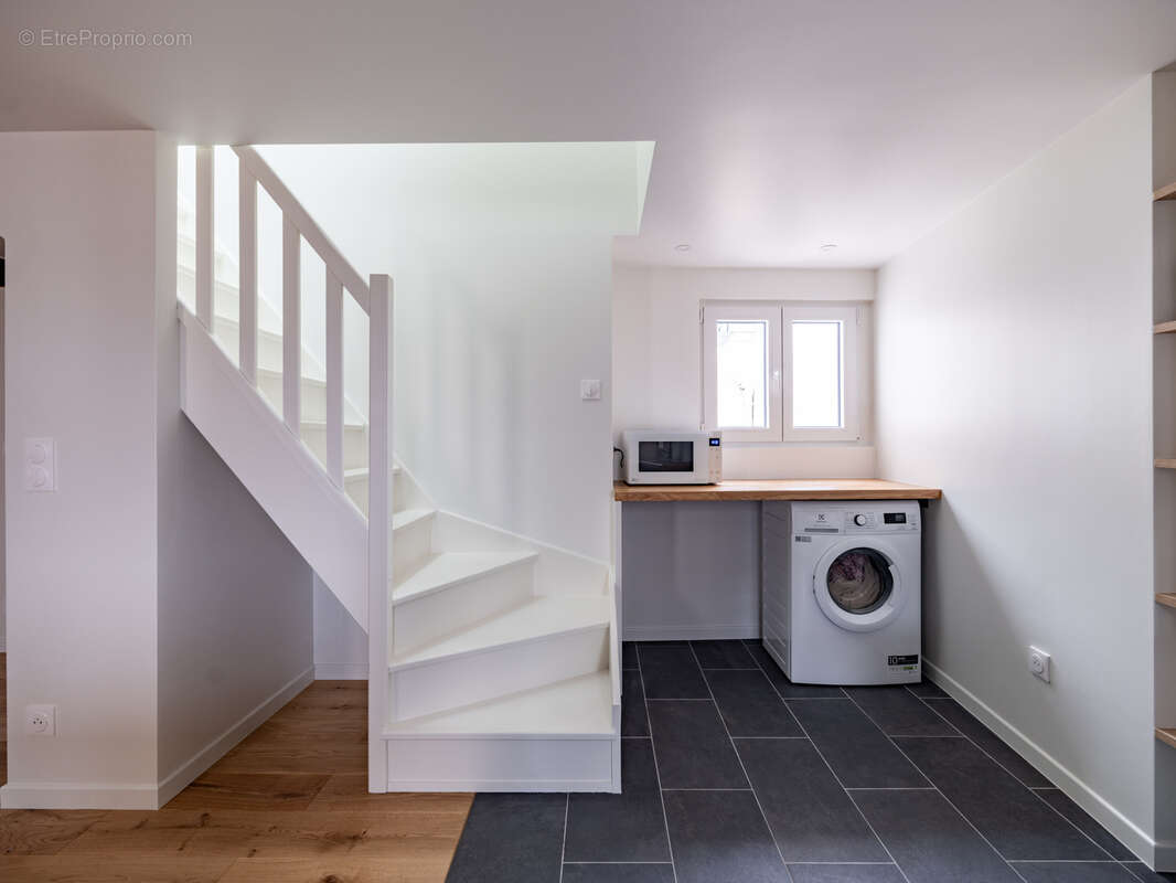 Appartement à PARIS-3E