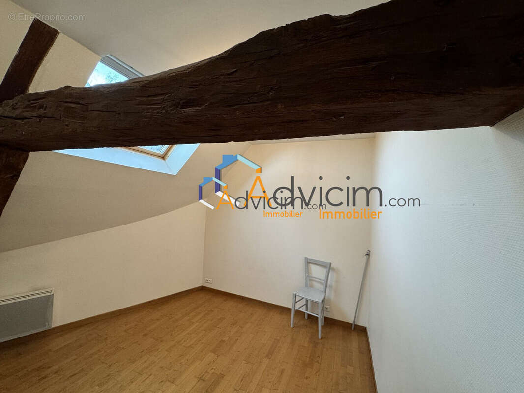 Appartement à COULOMMIERS