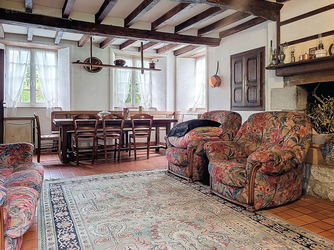 Maison à QUETTREVILLE-SUR-SIENNE