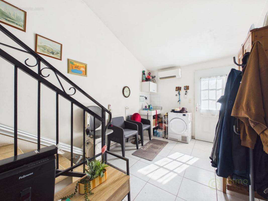 Maison 251 m² à Saint-Aubin-De-Blaye  - photo 14