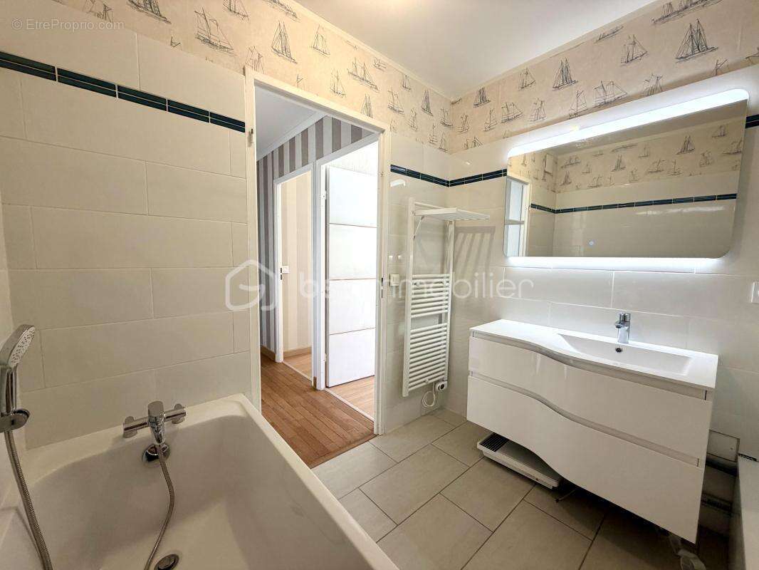 Appartement à QUINCY-SOUS-SENART