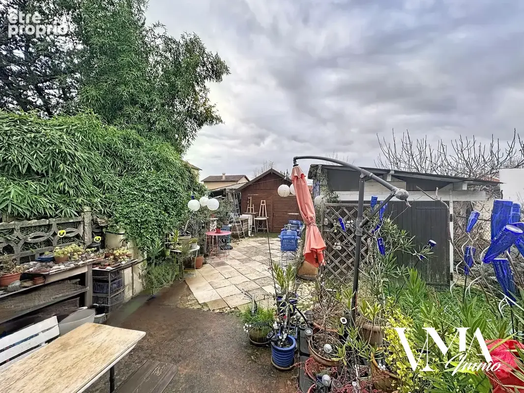 À VENDRE   Appartement T2 avec grand extérieur et dépendance   Décines-Charpieu - photo 10