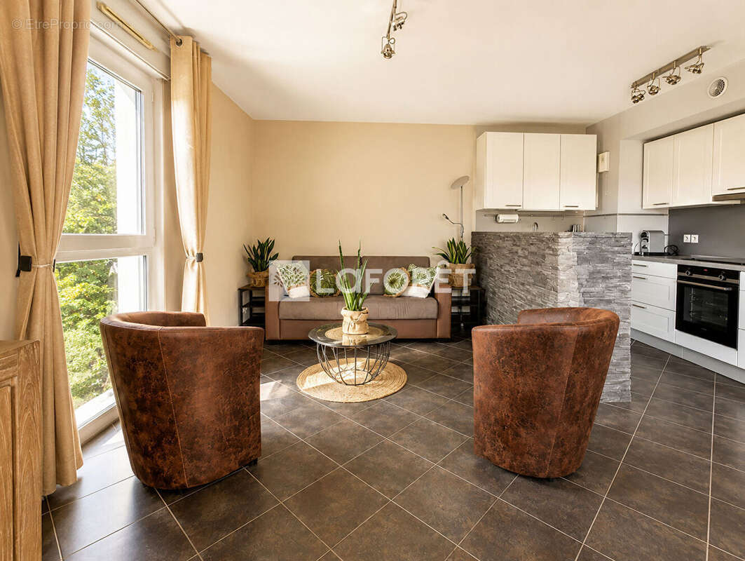 Appartement à VALBONNE