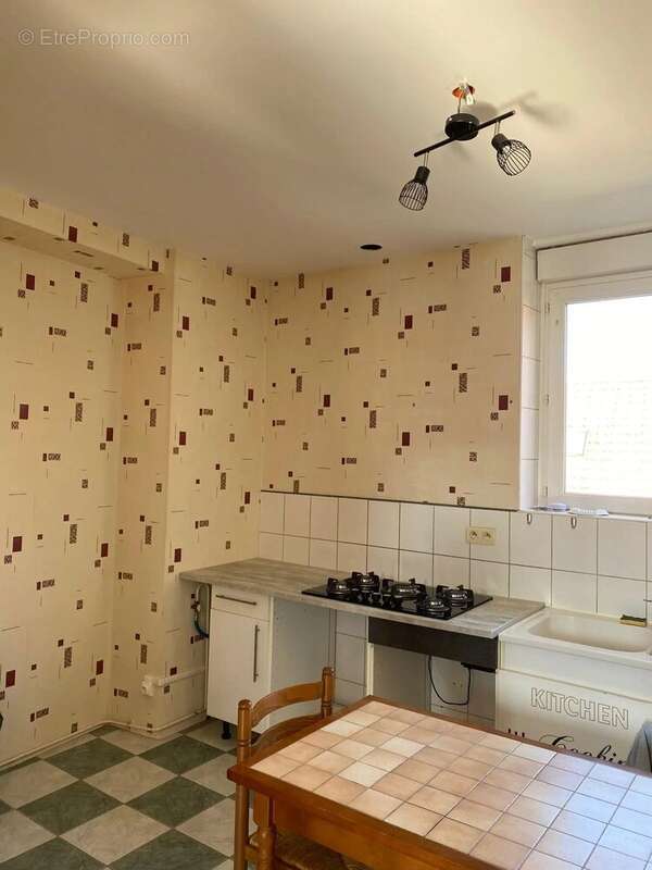 Appartement à BRIENON-SUR-ARMANCON