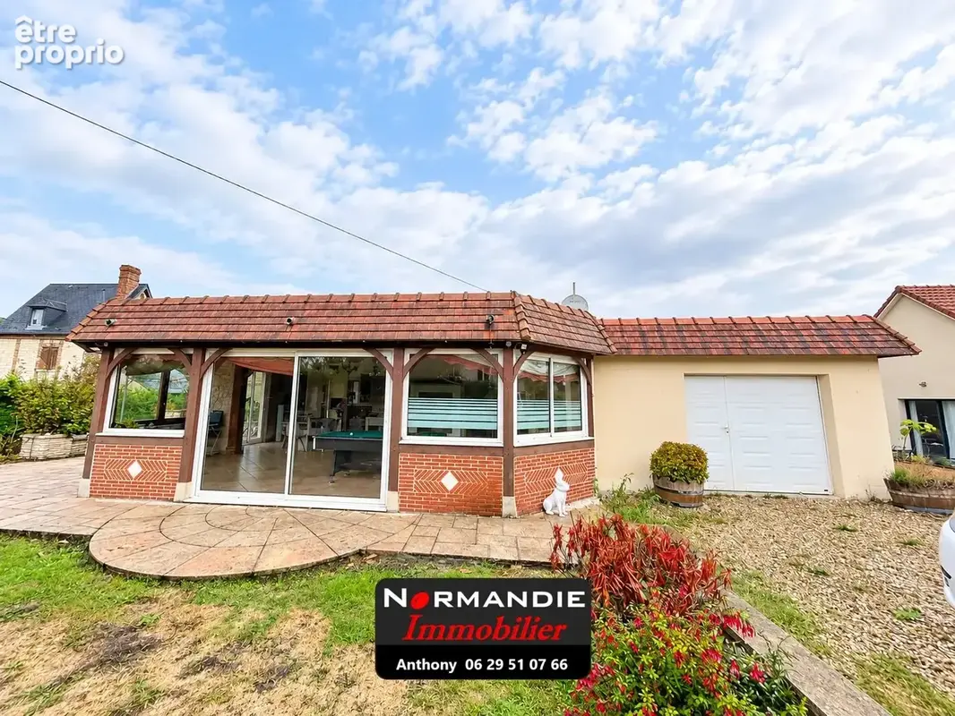 COUP DE CŒUR ! Maison de plain-pied 142 m² + 135 m² de stockage - photo 4