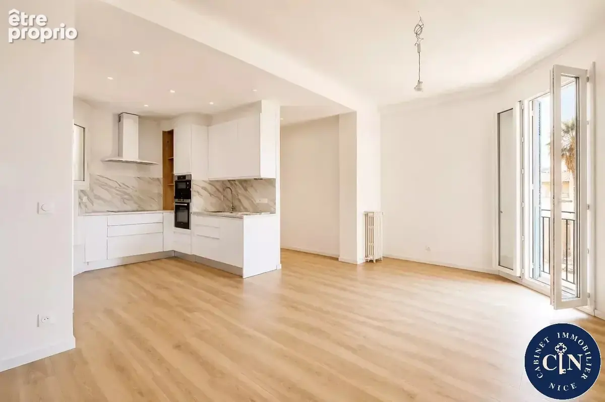 Appartement 3 pièces 63 m² à vendre à Nice (06000) - photo 2