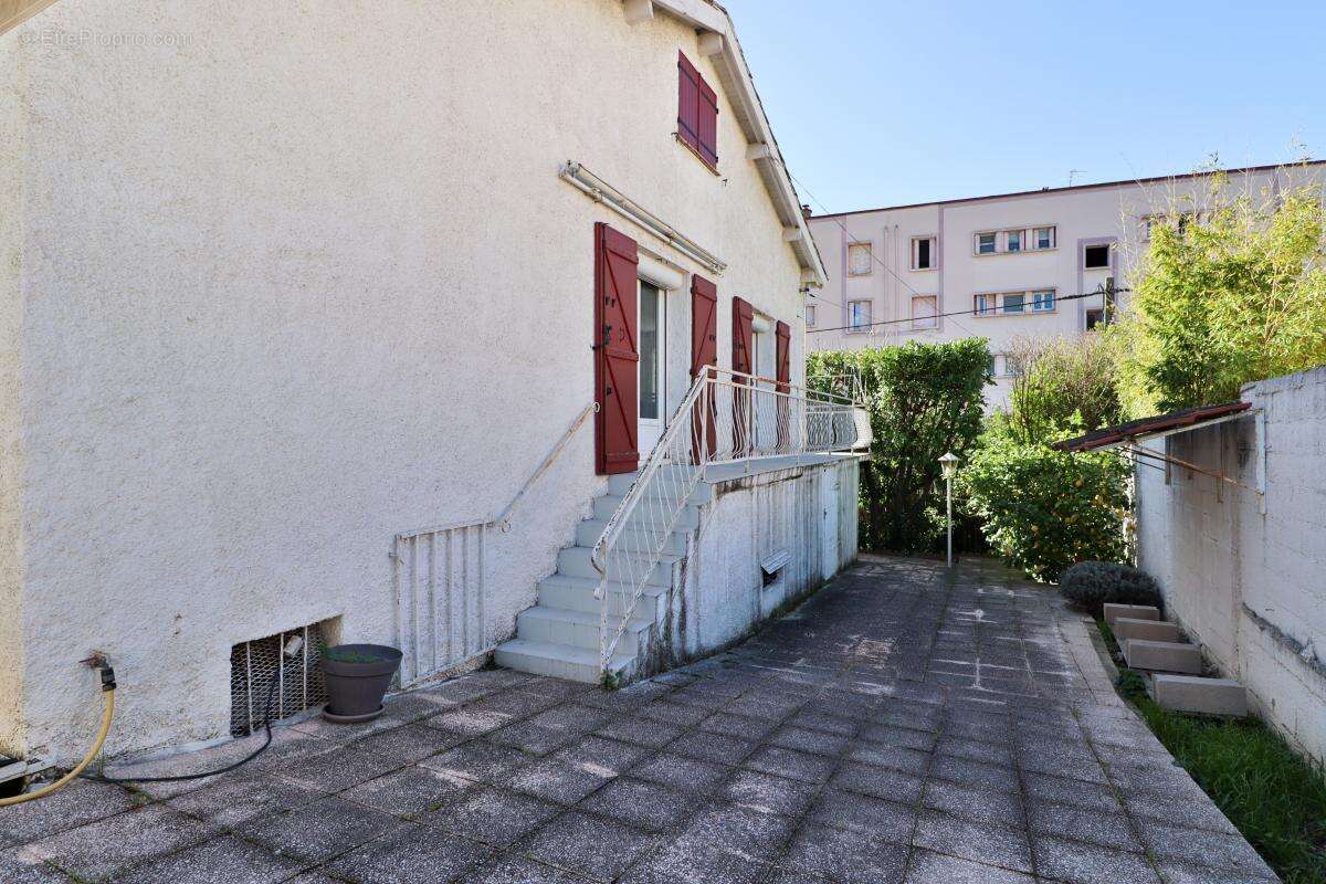 Maison à BEZIERS