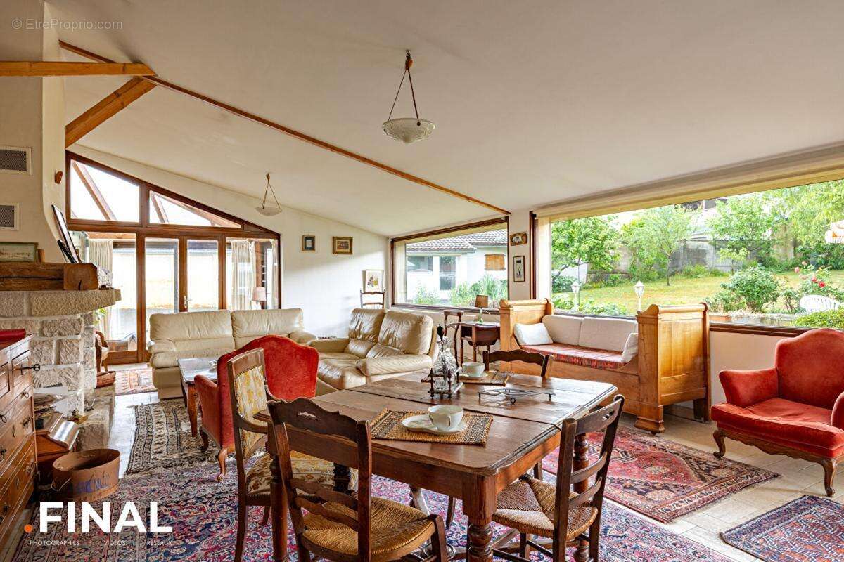 Maison à WARMERIVILLE