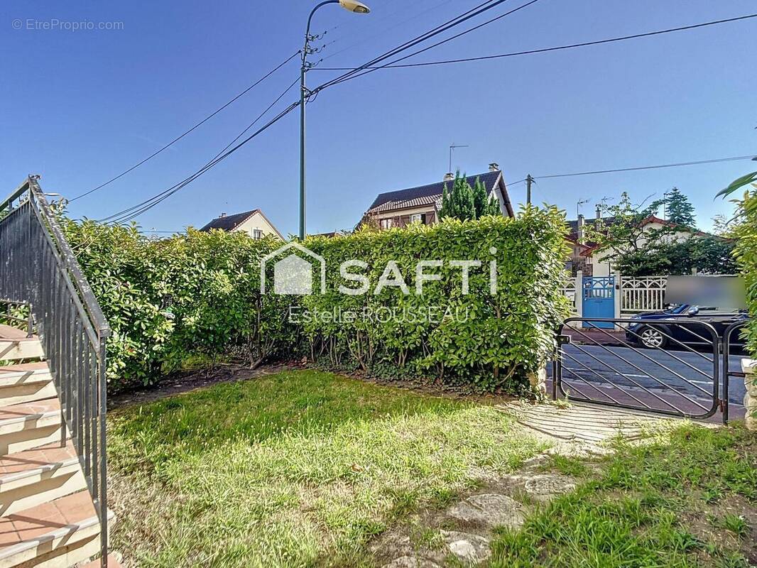 Photo 1 - Appartement à SAINT-MAUR-DES-FOSSES