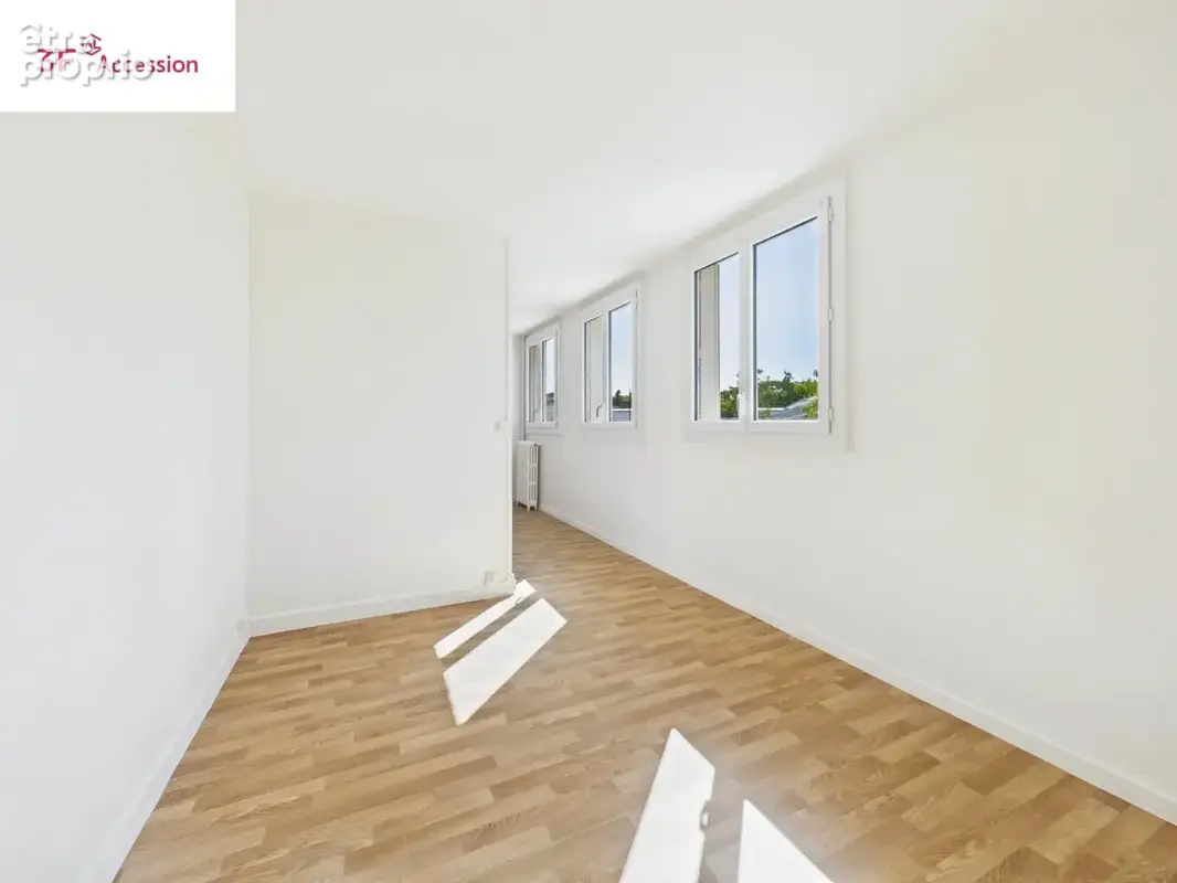 Appartement 4 pièces avec balcon et cave – Brétigny Sur Orge - photo 3