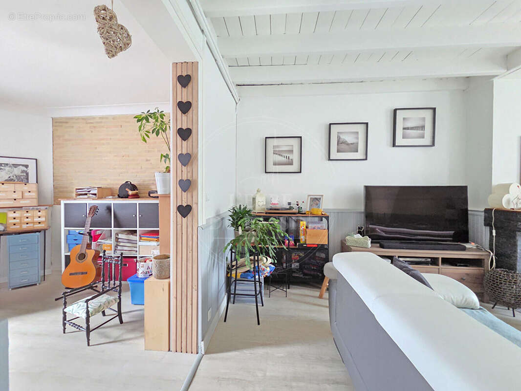 Maison à MIOS