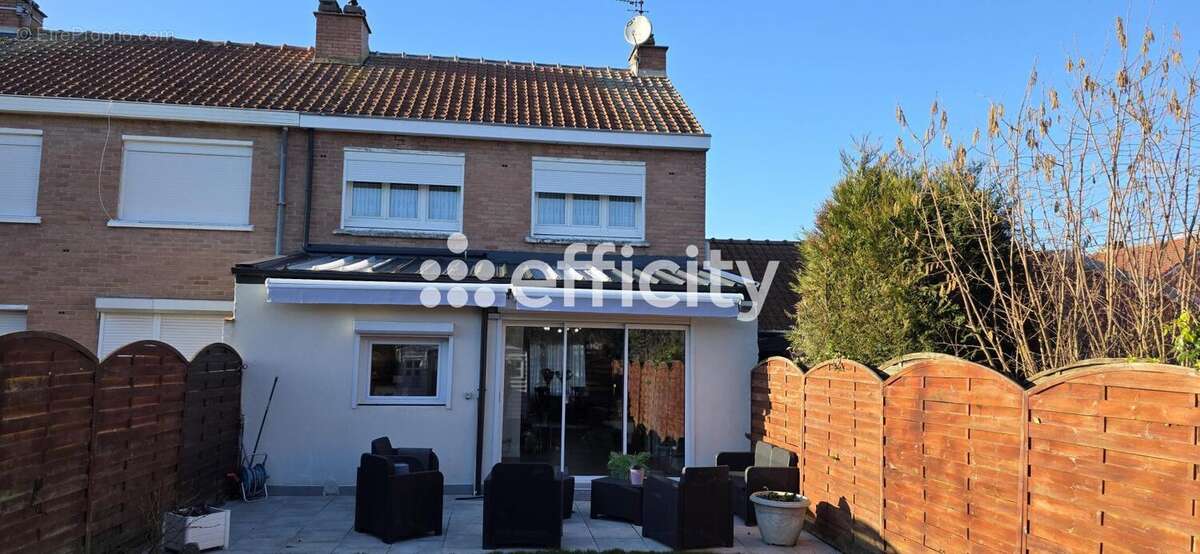 Maison à FACHES-THUMESNIL