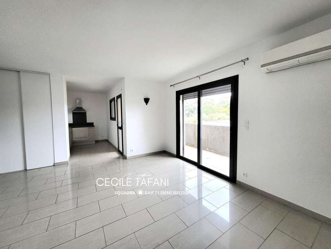 Photo 3 - Appartement à PORTO-VECCHIO