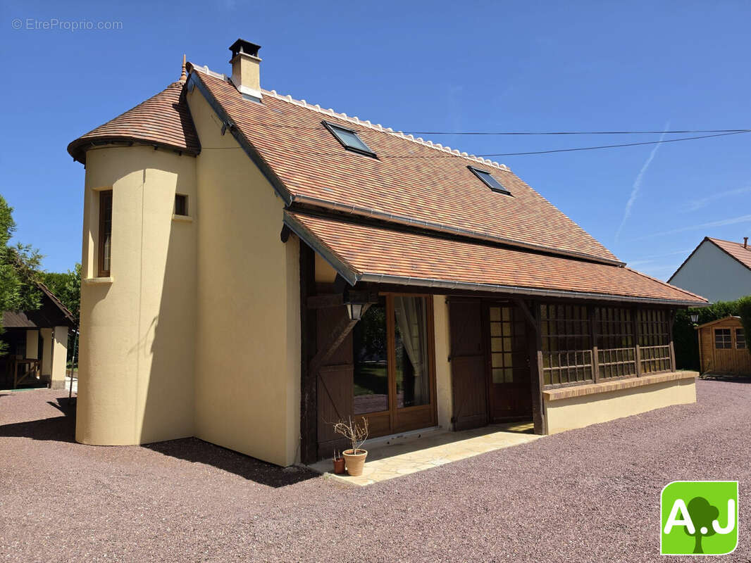 Maison à ANET