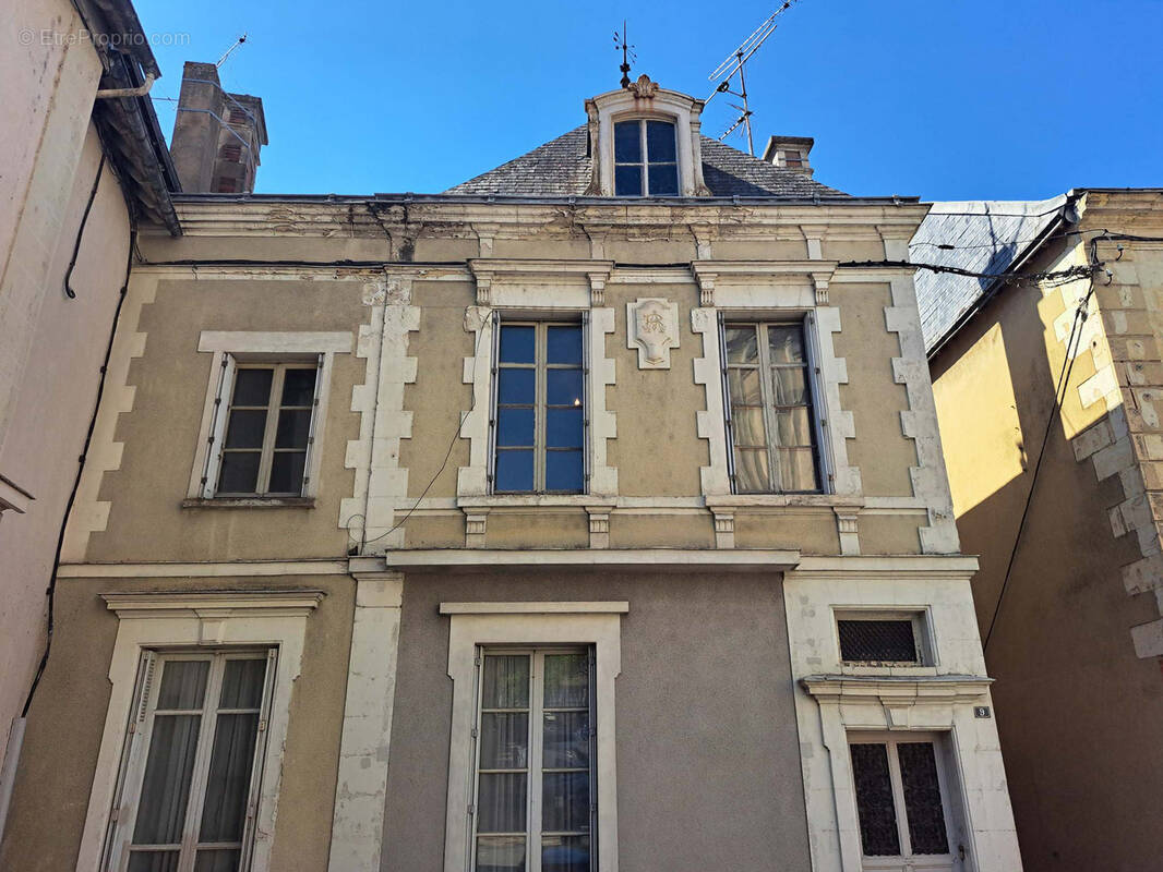 Maison à SAINT-CALAIS