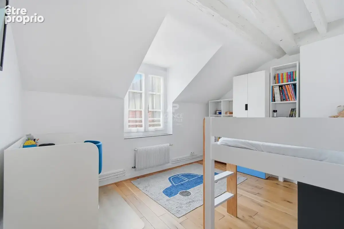 Appartement Saint Germain En Laye 6 pièces  - hyper centre - 120 m2 - photo 6