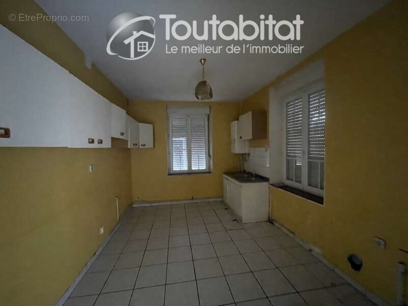 Maison à CHARLEVILLE-MEZIERES