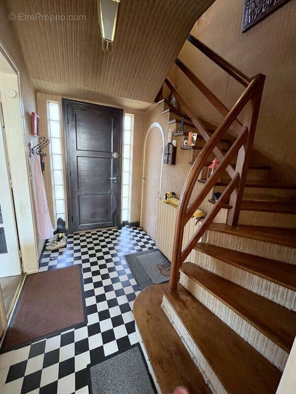 Maison à BU