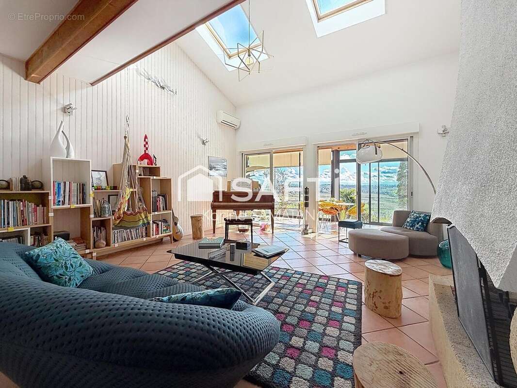 Photo 3 - Maison à LAUZERVILLE