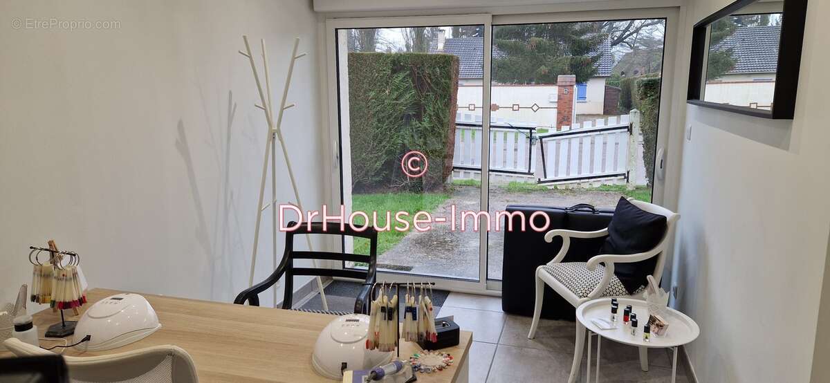 Maison à LA SAUSSAYE