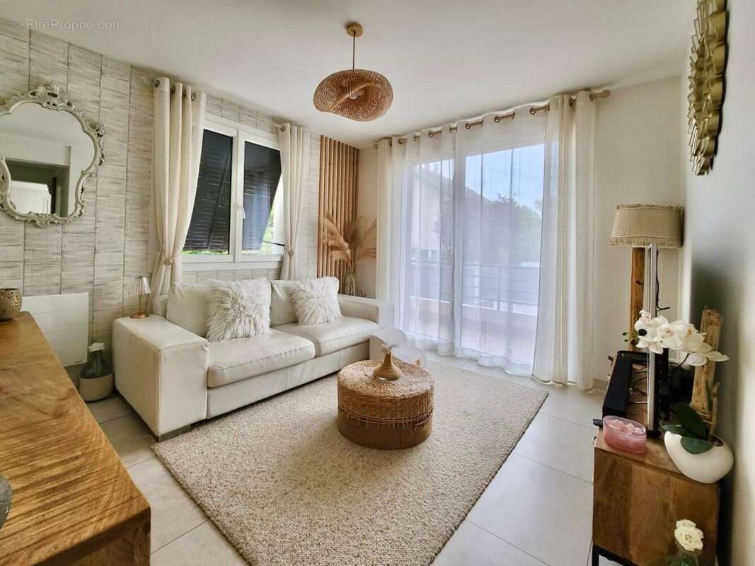 Appartement à MEYTHET