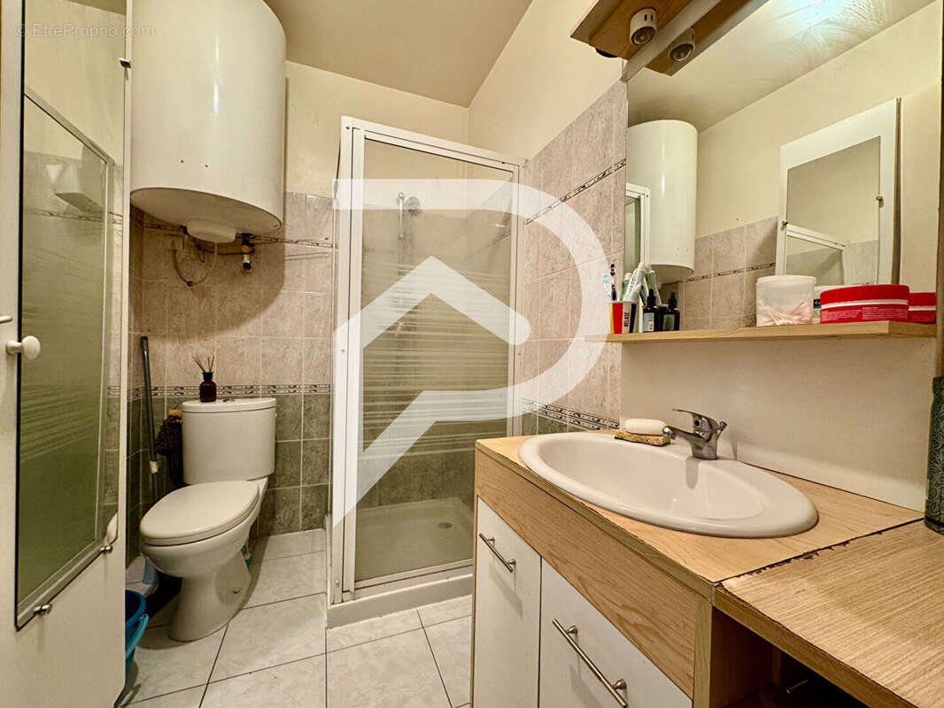 Appartement à CORBEIL-ESSONNES