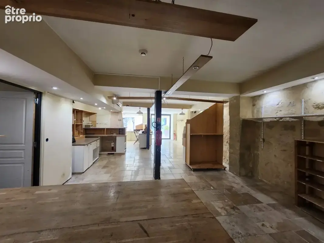 Commerce 180 m² à vendre à Montpellier (34000) - photo 3