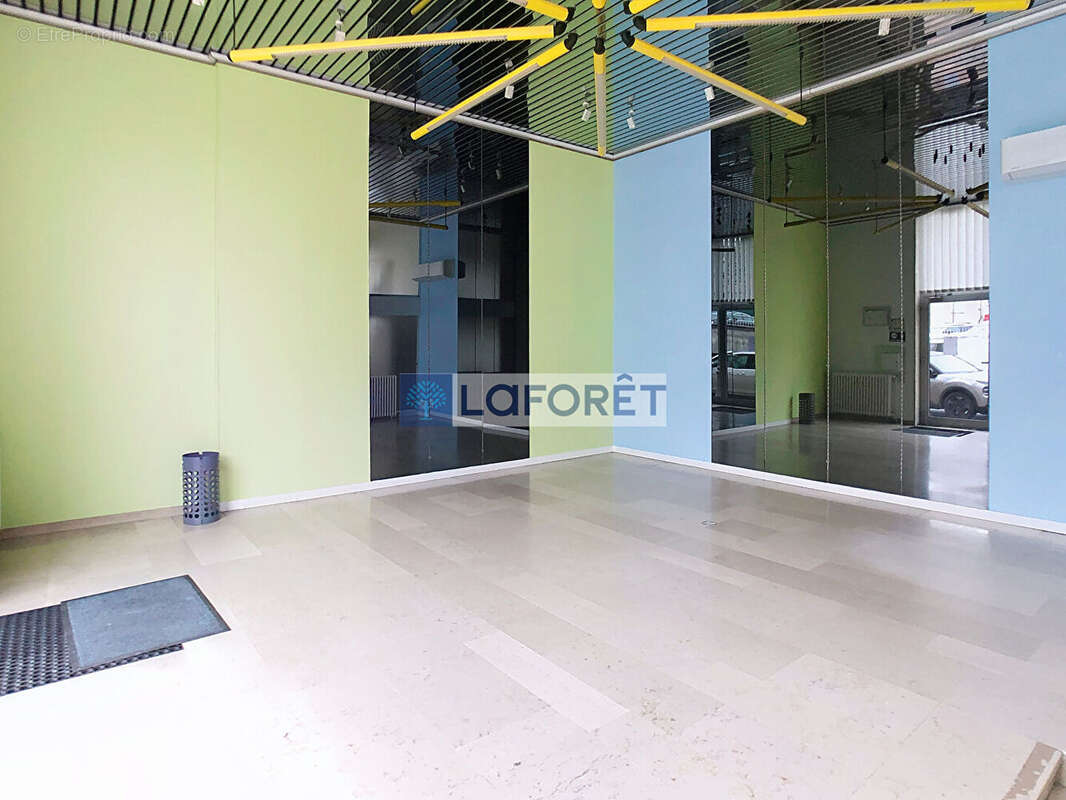 Commerce à CHAUMONT