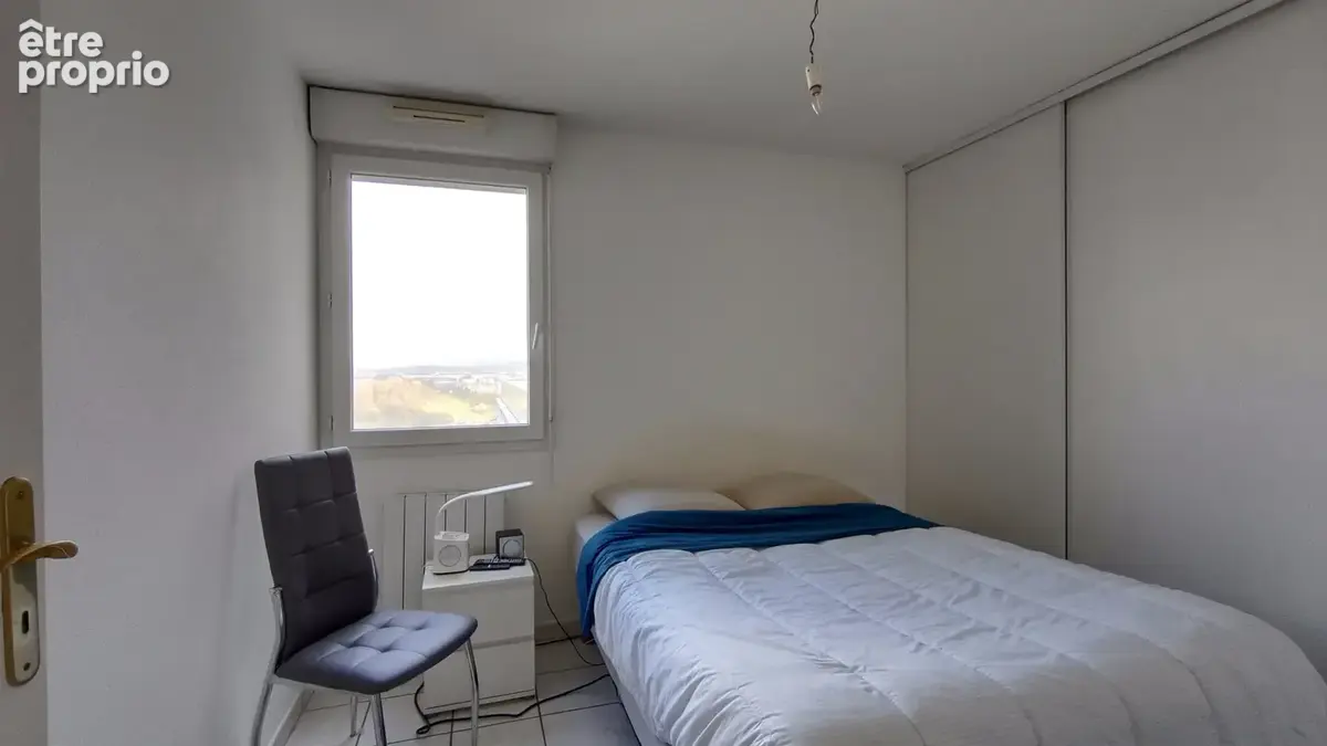 À VENDRE à BESANCON , T2 avec piscine collective extérieure   Vue panoramique sur Besançon et prestations haut - photo 6